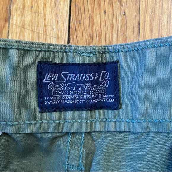 Men's LEVI'S Khaki Flat Front Cotton Cargo Shorts 30 White Tab Ripstop - Picture 4 of 9